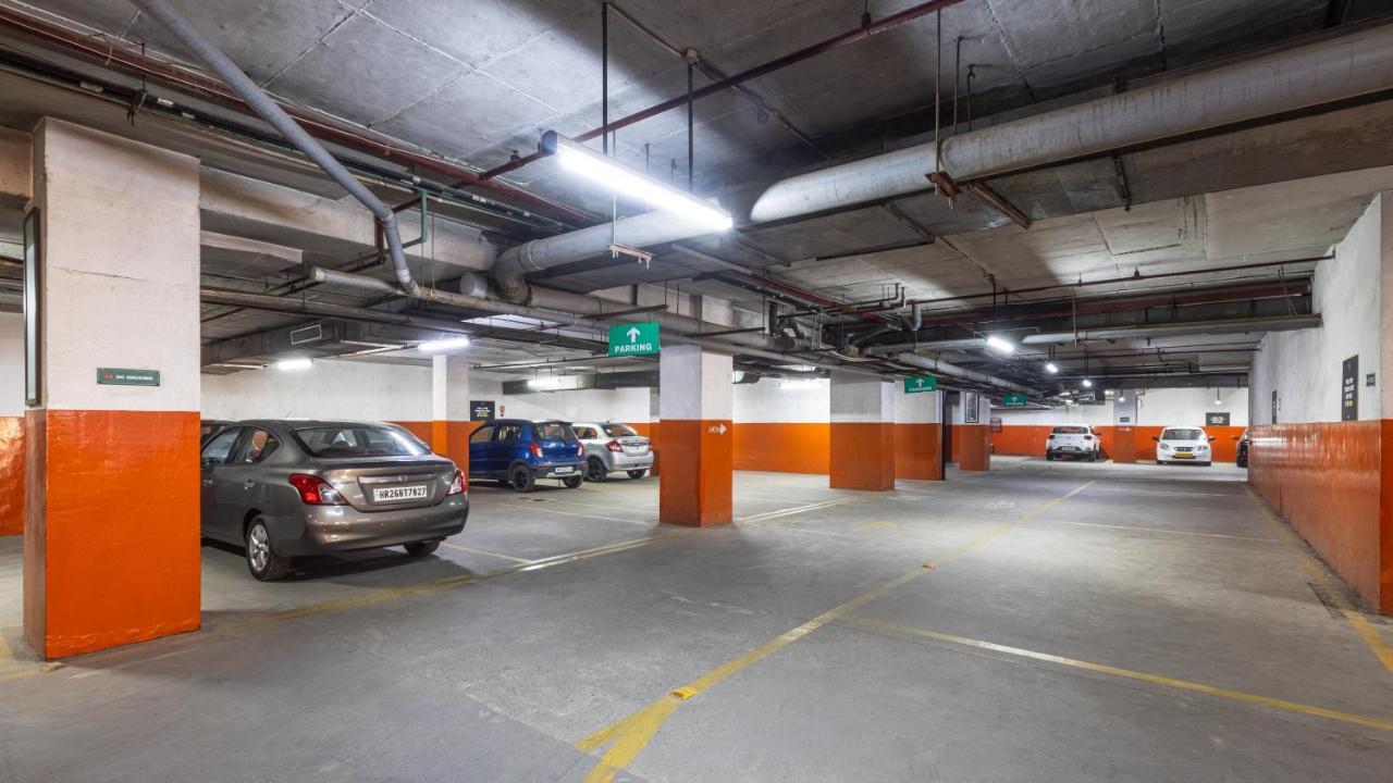 Hotel Ibis Gurgaon Golf Course Road - An Accor Brand Exterior foto